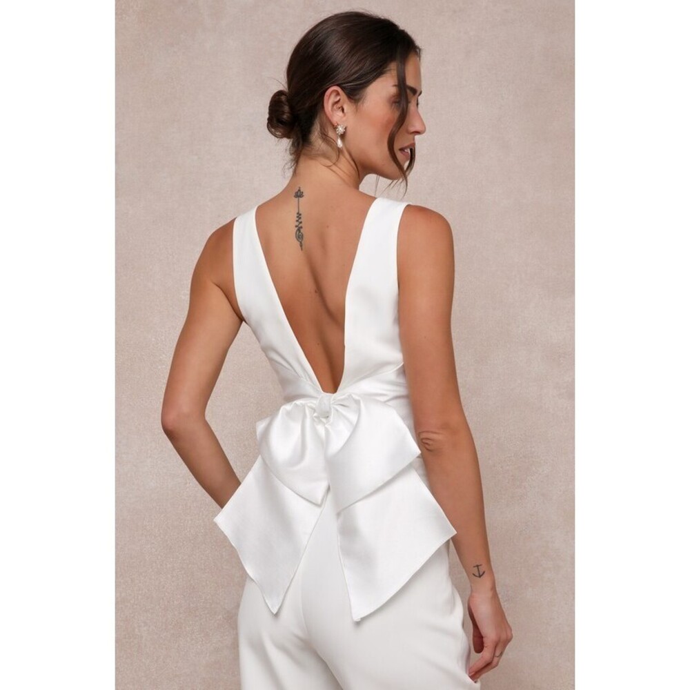 Lulus Iconic Romantic Ivory Button-front Bustier Bow Vest Top White - Size XXL